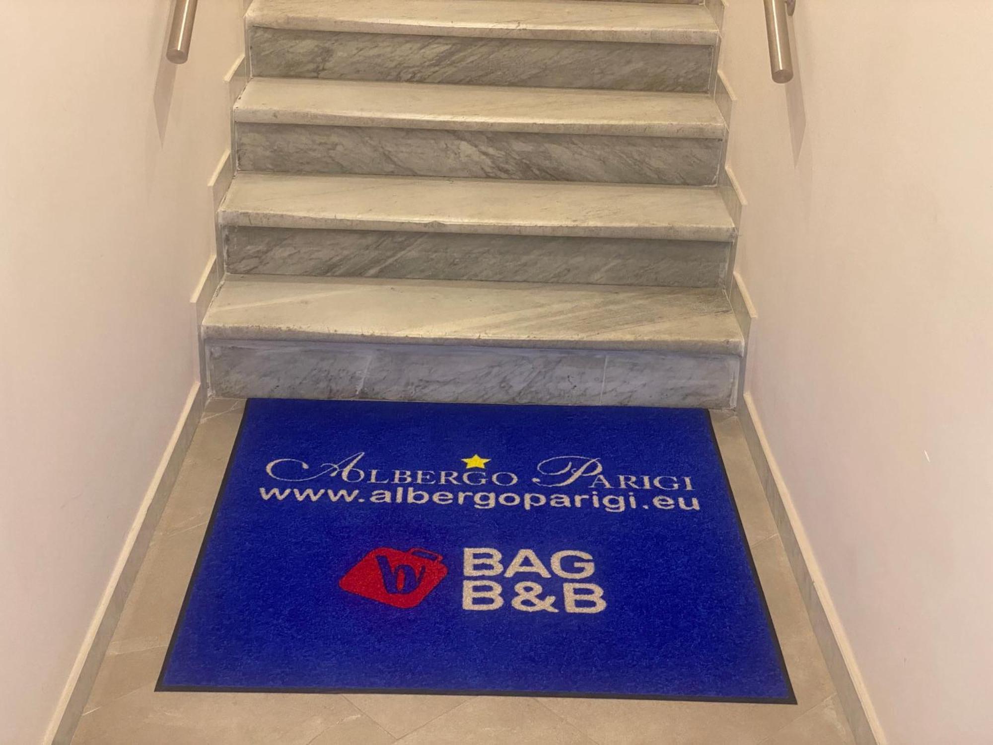 Albergo Parigi Janov Exteriér fotografie